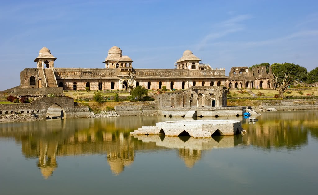 Best Place of holidays Mandu